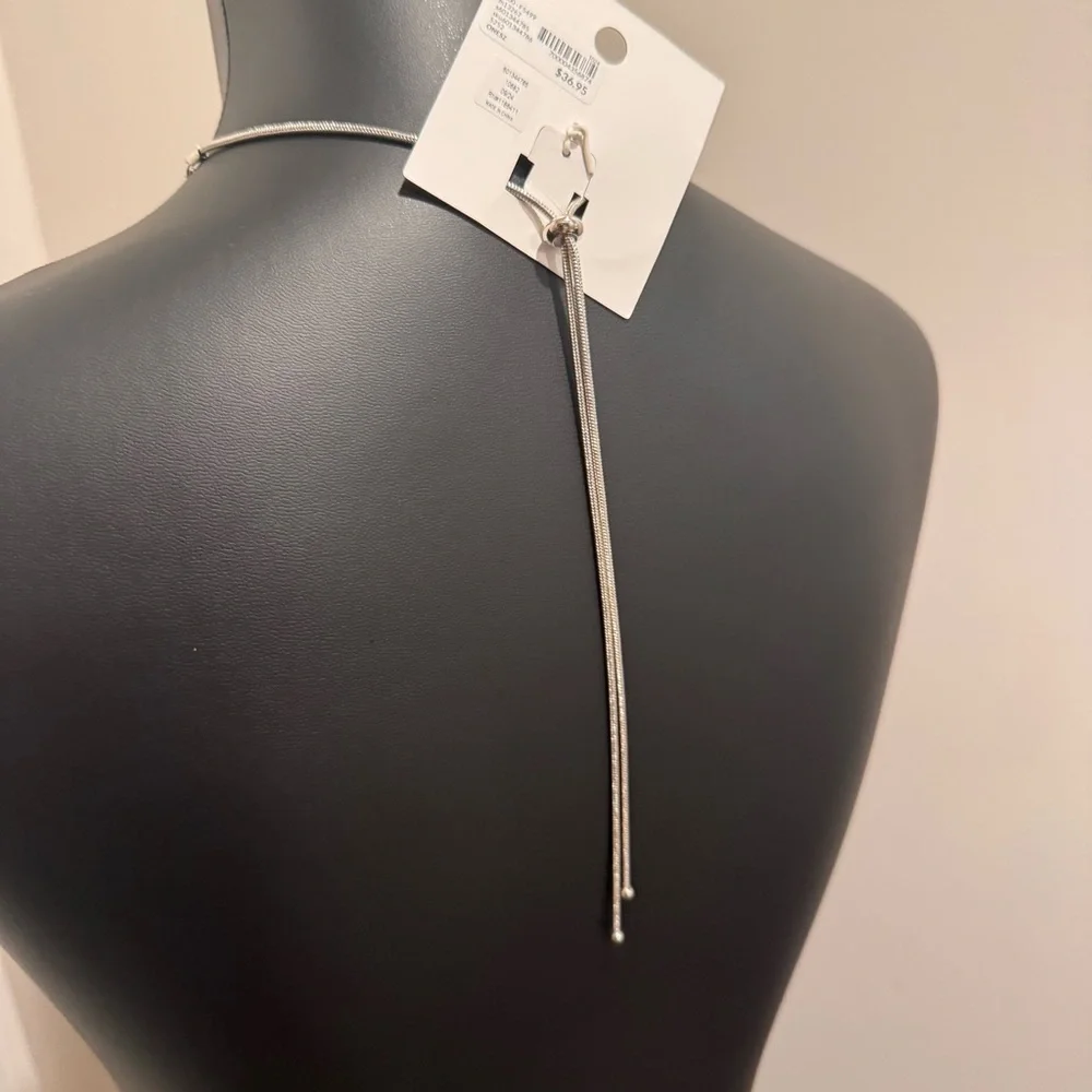 NWT  Lane Bryant Silver Rhinestone Bow Necklace - Picture 3 of 3